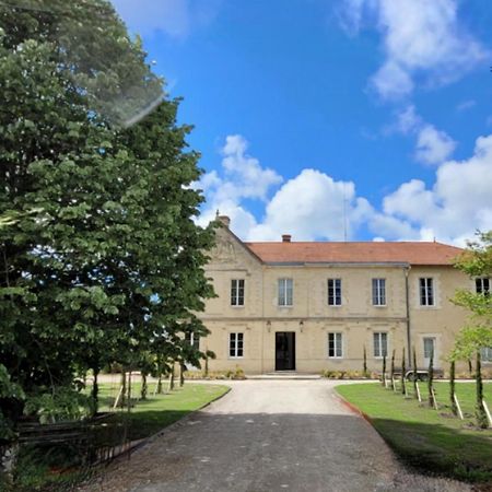 Chateau Bernon Maison D Hotes - Piscine Et Spa Queyrac Exteriér fotografie
