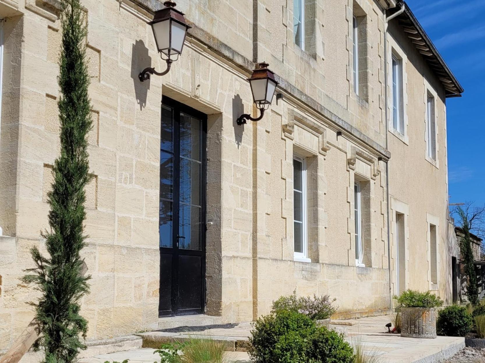 Chateau Bernon Maison D Hotes - Piscine Et Spa Queyrac Exteriér fotografie